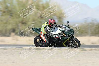 media/Dec-01-2025-Moto Forza (Mon) [[2daa91e15f]]/3-Beginner Group/Session 2 (Turn 7 Inside Pans)/